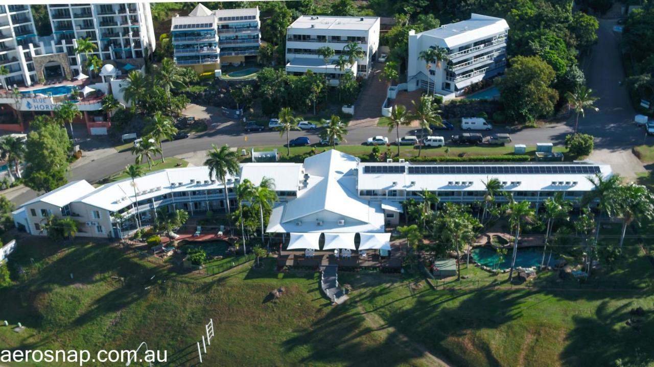 Colonial Palms Motor Inn Airlie Beach Extérieur photo