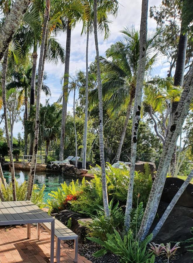 Colonial Palms Motor Inn Airlie Beach Extérieur photo