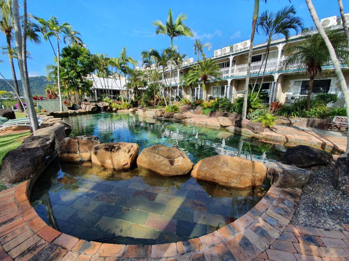 Colonial Palms Motor Inn Airlie Beach Extérieur photo